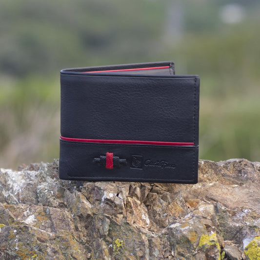 PULSO FIRME – Precisión con Estilo Propio | Cuero negro con apliques en rojo – Billetera CASTAFINA (Ref. BC-015)