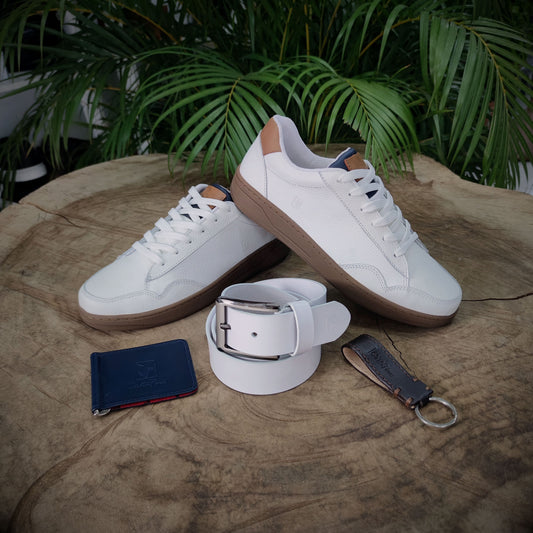 CLARO – Estilo que Respira Pureza | Cuero blanco con detalles caramelo – CASTAFINA SPORT ESENCIAL (Ref. ZCE-004)